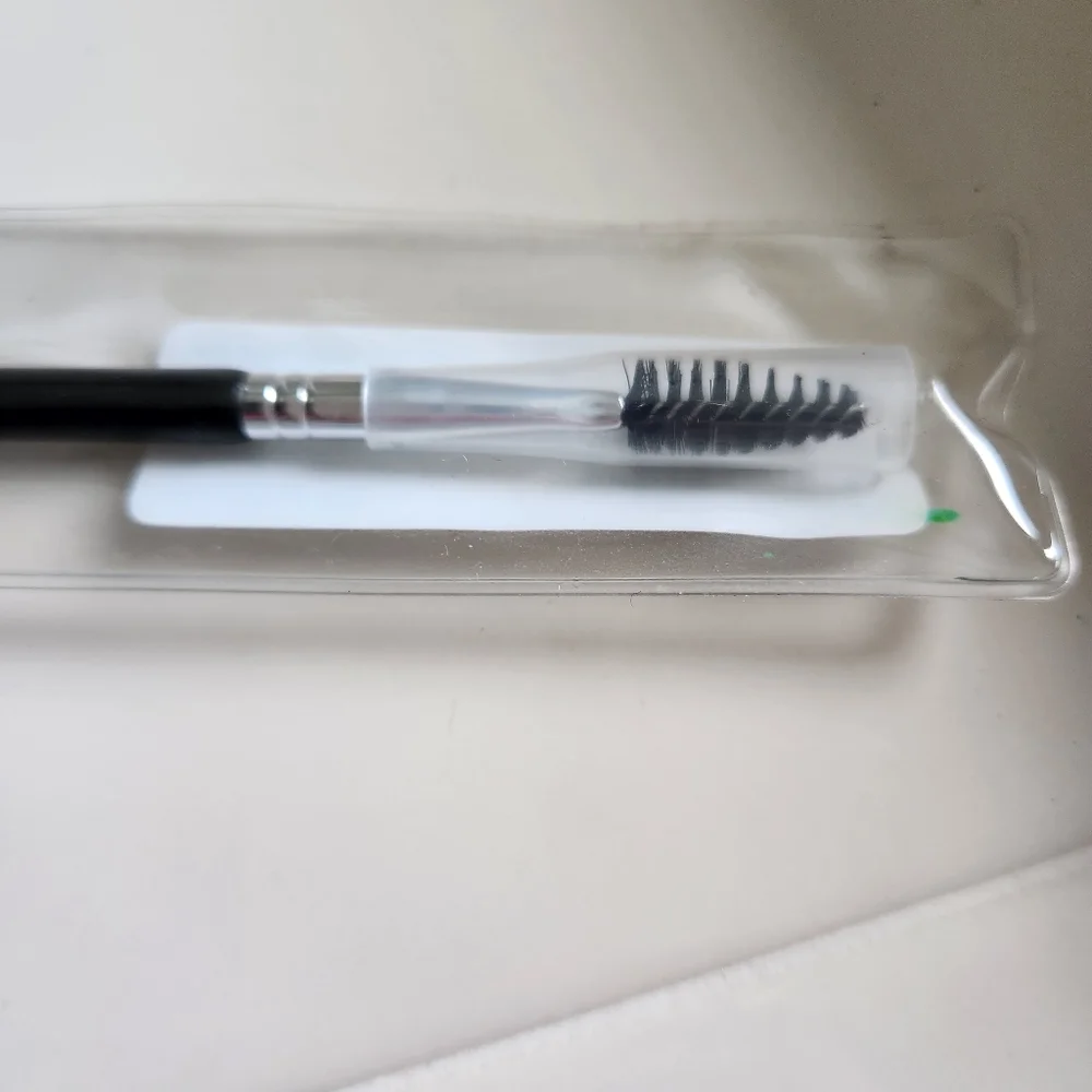 Anastasia Beverly Hills Brush 12 Duo Eyebrow Tool Brand New Sealed